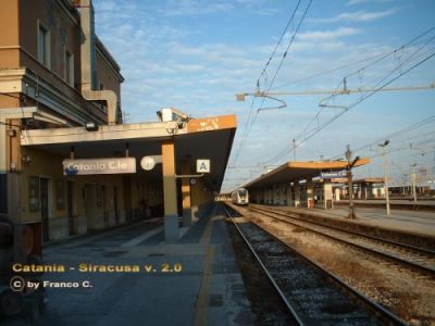 www.trainsimhobby.it/Train-Simulator/Scenari/Italiani/CATANIA-SIRACUSA_v2/CataniaSiracusaV2.jpg